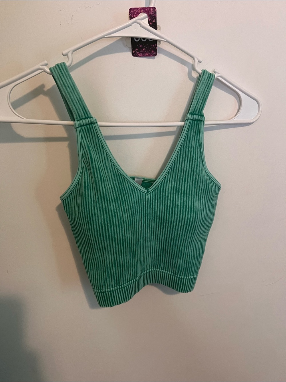Zenana Outfitters Mint Green Ribbed V-Neck Crop Tank